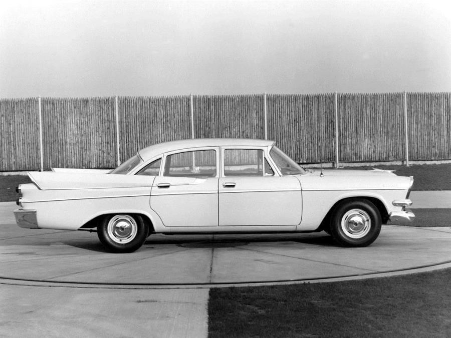  Dodge Coronet Sedan 1957 года  (фото 1 из 2)